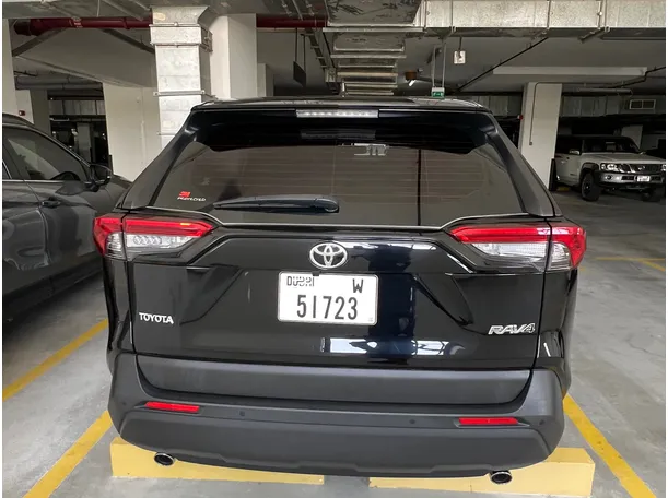 f0c8f777-08af-4127-9a64-0c36f789e4d4